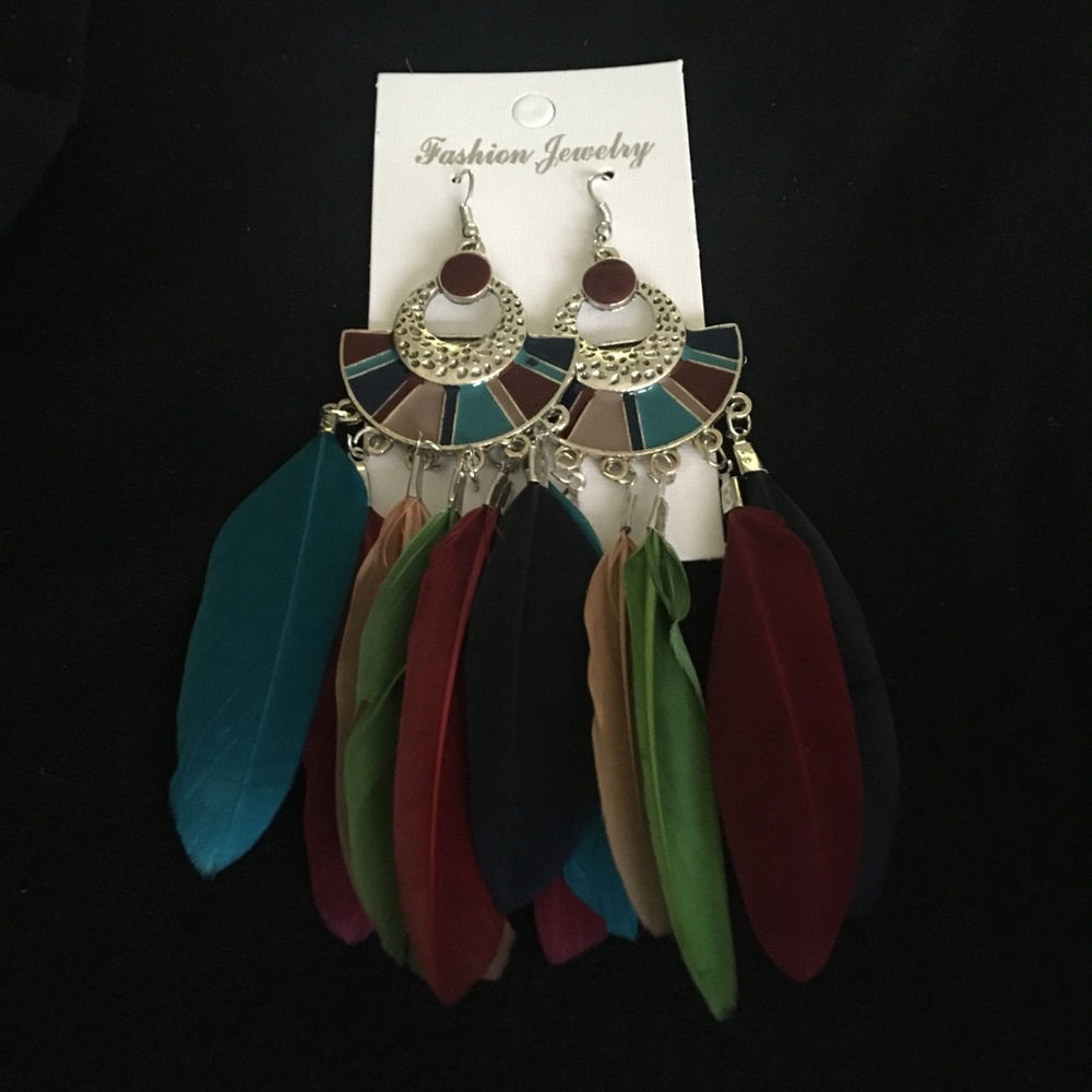 Native Style Multi Color Feather Earrings - Picture 5 of 7